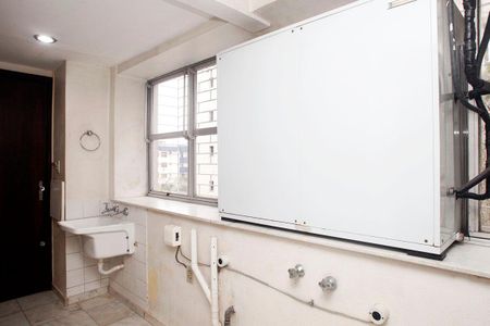 Apartamento à venda com 152m², 3 quartos e 2 vagasÁrea de Serviço + Despensa