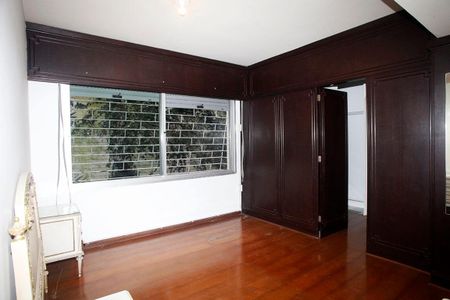 Apartamento à venda com 152m², 3 quartos e 2 vagasSuíte