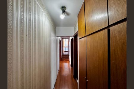 Apartamento para alugar com 210m², 3 quartos e 4 vagas Apartamento para alugar com 210m², 3 quartos e 4 vagasCorredor dos Quartos