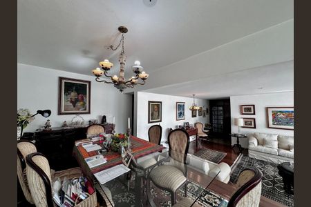Apartamento para alugar com 210m², 3 quartos e 4 vagas Apartamento para alugar com 210m², 3 quartos e 4 vagasSala 1