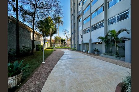 Apartamento para alugar com 210m², 3 quartos e 4 vagas Apartamento para alugar com 210m², 3 quartos e 4 vagasÁrea Comum