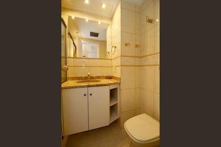 Apartamento para alugar com 150m², 3 quartos e 2 vagasBanheiro Social