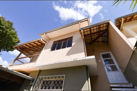 Casa à venda com 400m², 5 quartos e 2 vagasCasa 2