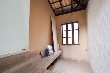 Casa à venda com 400m², 5 quartos e 2 vagasEntrada casa 2