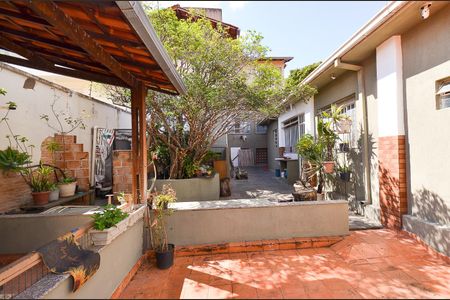 Casa à venda com 400m², 5 quartos e 2 vagasÁrea externa