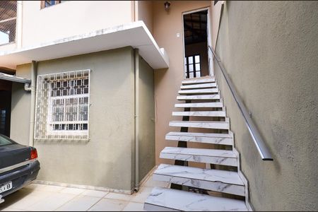 Casa à venda com 400m², 5 quartos e 2 vagasGaragem casa 1 e 2