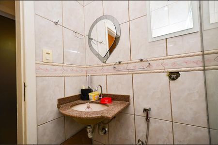 Casa à venda com 400m², 5 quartos e 2 vagasBanheiro Social