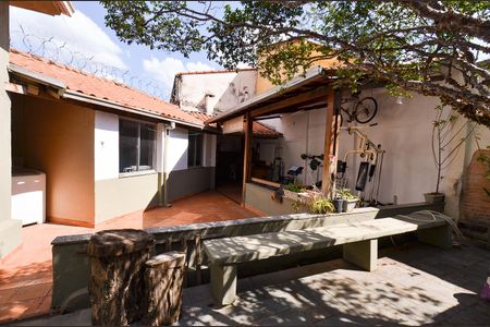 Casa à venda com 400m², 5 quartos e 2 vagasÁrea externa