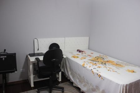 Apartamento à venda com 75m², 2 quartos e 1 vagaQuarto 2