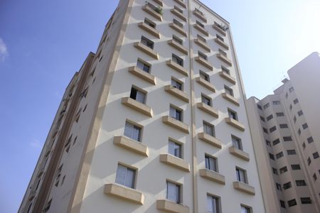 Apartamento à venda com 75m², 2 quartos e 1 vagaÁrea comum