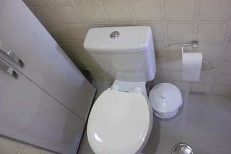 Apartamento à venda com 75m², 2 quartos e 1 vagaBanheiro de Serviço