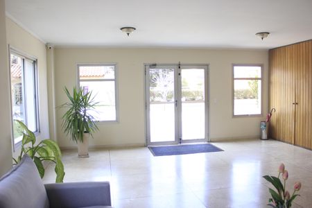 Apartamento à venda com 75m², 2 quartos e 1 vagaÁrea comum