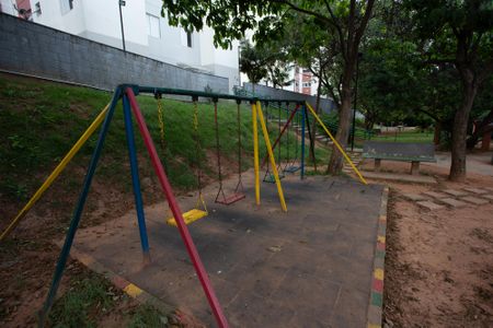 Apartamento à venda com 47m², 2 quartos e 1 vaga Apartamento à venda com 47m², 2 quartos e 1 vagaÁrea comum