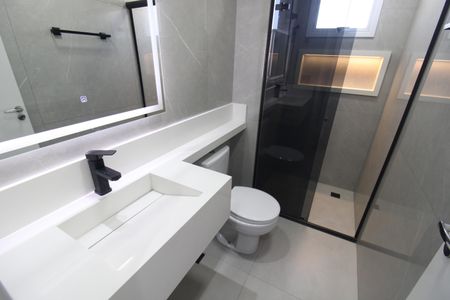 Apartamento à venda com 149m², 3 quartos e 3 vagasBanheiro da Suíte