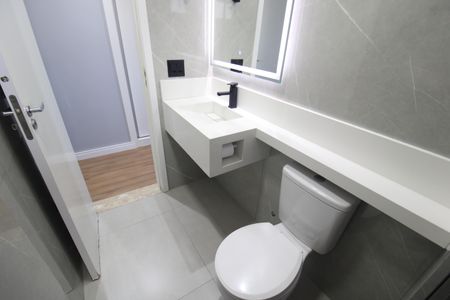 Apartamento à venda com 149m², 3 quartos e 3 vagasBanheiro da Suíte