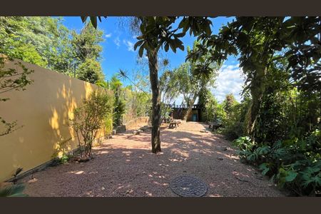 Casa de condomínio à venda com 177m², 3 quartos e 2 vagas Casa de condomínio à venda com 177m², 3 quartos e 2 vagasÁrea Externa