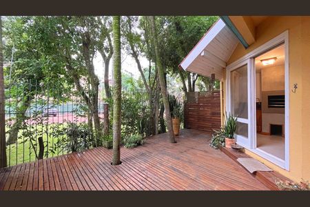 Casa de condomínio à venda com 177m², 3 quartos e 2 vagas Casa de condomínio à venda com 177m², 3 quartos e 2 vagasÁrea Externa