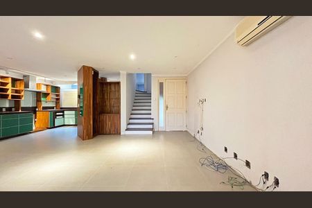 Casa de condomínio à venda com 177m², 3 quartos e 2 vagas Casa de condomínio à venda com 177m², 3 quartos e 2 vagasHall