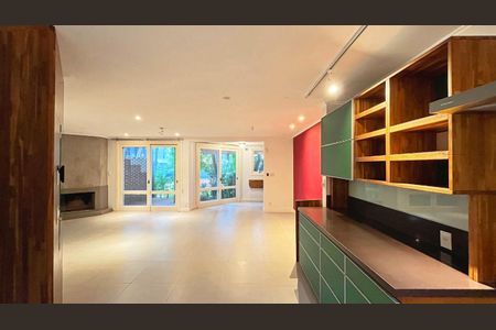 Casa de condomínio à venda com 177m², 3 quartos e 2 vagas Casa de condomínio à venda com 177m², 3 quartos e 2 vagasCozinha