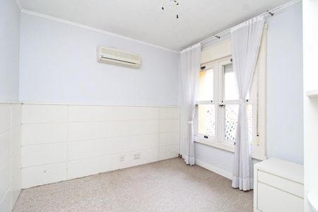 Casa de condomínio à venda com 177m², 3 quartos e 2 vagas Casa de condomínio à venda com 177m², 3 quartos e 2 vagasQuarto 3