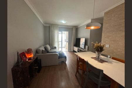 Apartamento à venda com 85m², 3 quartos e 2 vagas Apartamento à venda com 85m², 3 quartos e 2 vagasSala