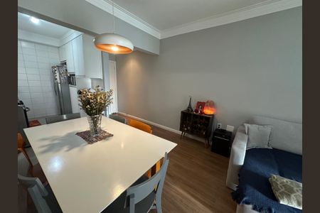 Apartamento à venda com 85m², 3 quartos e 2 vagas Apartamento à venda com 85m², 3 quartos e 2 vagasSala