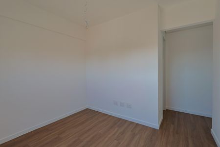 Apartamento à venda com 85m², 3 quartos e 2 vagas Apartamento à venda com 85m², 3 quartos e 2 vagasQuarto