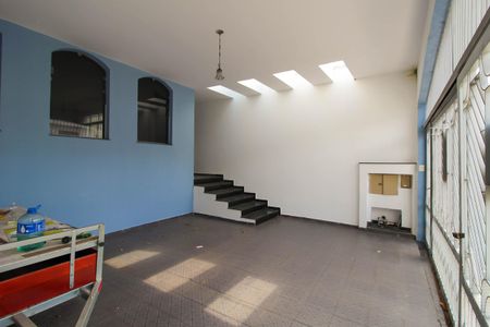 Casa para alugar com 153m², 3 quartos e 2 vagasGaragem