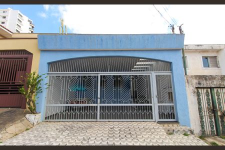 Casa para alugar com 153m², 3 quartos e 2 vagasFachada