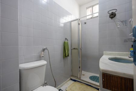 Apartamento à venda com 70m², 3 quartos e sem vaga Apartamento à venda com 70m², 3 quartos e sem vagaBanheiro