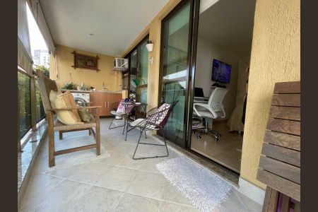 Apartamento à venda com 48m², 1 quarto e 1 vaga