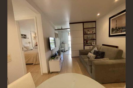Apartamento à venda com 48m², 1 quarto e 1 vaga