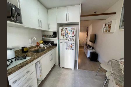 Apartamento à venda com 48m², 1 quarto e 1 vaga