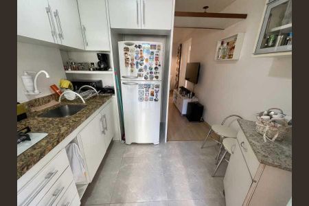 Apartamento à venda com 48m², 1 quarto e 1 vaga