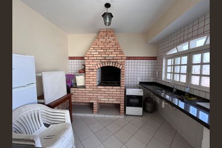 Casa à venda com 250m², 3 quartos e 3 vagas Casa à venda com 250m², 3 quartos e 3 vagasChurrasqueira