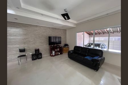 Sala de casa à venda com 3 quartos, 250m² em Picanço, Guarulhos