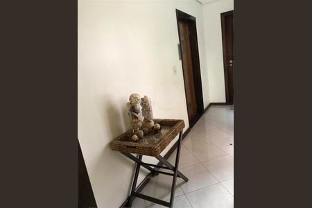 Apartamento à venda com 100m², 3 quartos e 1 vaga