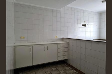 Casa à venda com 183m², 3 quartos e 2 vagas