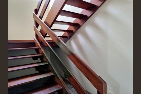 Casa à venda com 183m², 3 quartos e 2 vagas