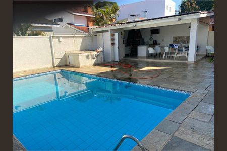 Casa à venda com 400m², 4 quartos e 4 vagas