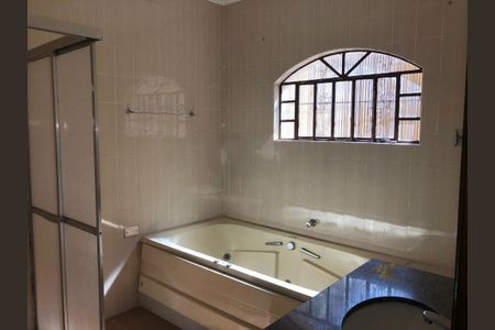 Casa à venda com 200m², 3 quartos e 2 vagas