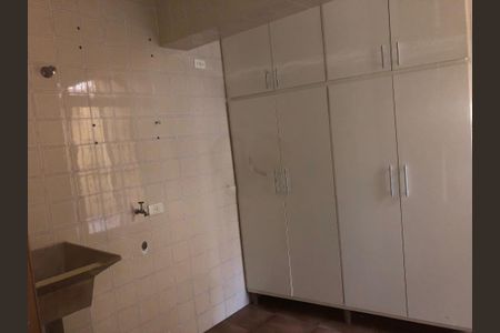 Casa à venda com 200m², 3 quartos e 2 vagas