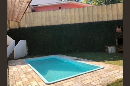 Casa à venda com 200m², 3 quartos e 2 vagas