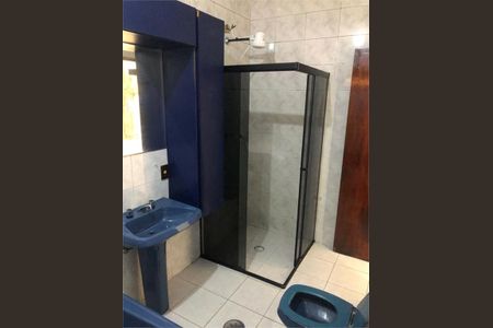 Casa à venda com 213m², 6 quartos e 2 vagas