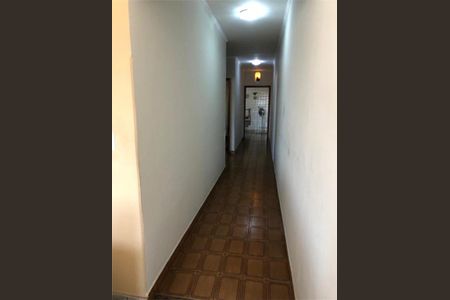 Casa à venda com 213m², 6 quartos e 2 vagas