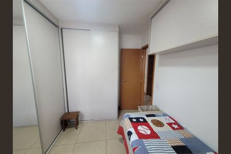 Casa à venda com 108m², 4 quartos e 2 vagas