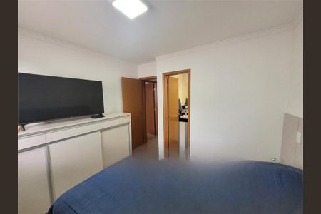 Casa à venda com 108m², 4 quartos e 2 vagas