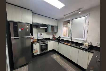 Casa à venda com 108m², 4 quartos e 2 vagas