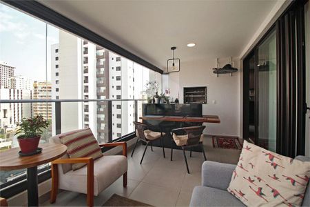 Apartamento à venda com 100m², 2 quartos e 2 vagas