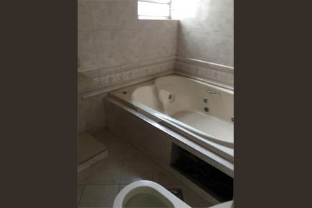 Apartamento à venda com 230m², 3 quartos e 3 vagas